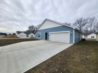 3773 Joy Cir E, Terre Haute, IN 47802