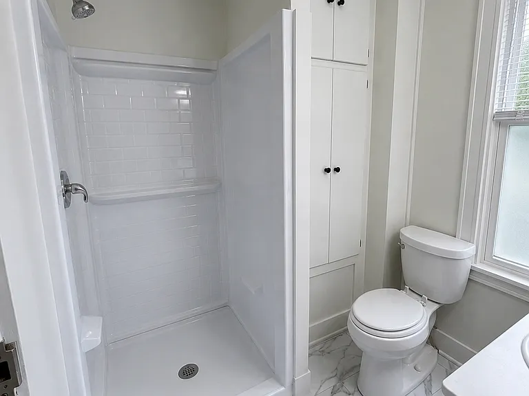 243-245 Milburn St #1 — Photo 9