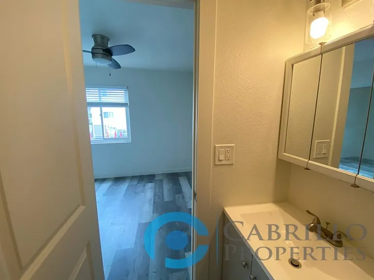 5048 Wightman Street — Photo 5