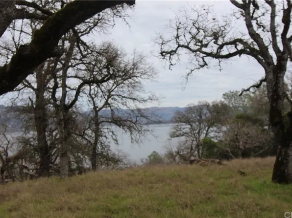 10697 Crestview Dr, Clearlake Park, CA 95424