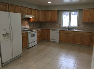 25 Harold Ave #2, Greenwich, CT 06830