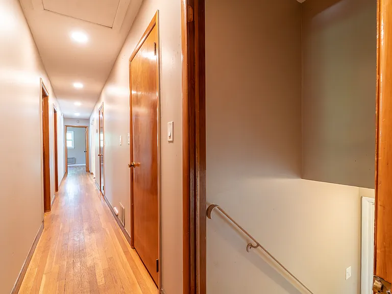 hallway for bedrooms