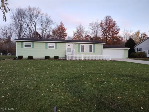 105 Telling Dr, Geneva, OH 44041