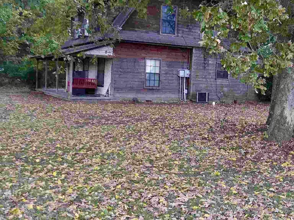 1st image of 609 N 11th St