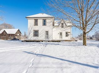 338 Burridge Rd, South Frontenac, ON K0H 1T0