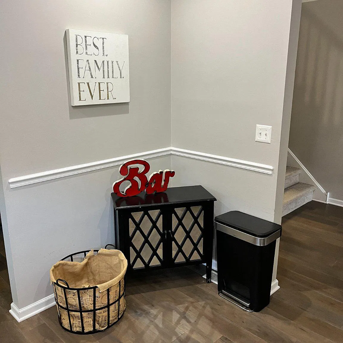 3 bed, 3.5 bath, 2208 sqft, $3,300 — Photo 4
