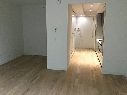 Rented by VE Alfa Realty | media 25