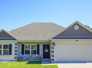 1225 Bulldog Dr, Conway, AR 72032