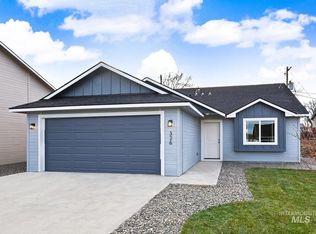 326 Packer Ln, Homedale, ID 83628