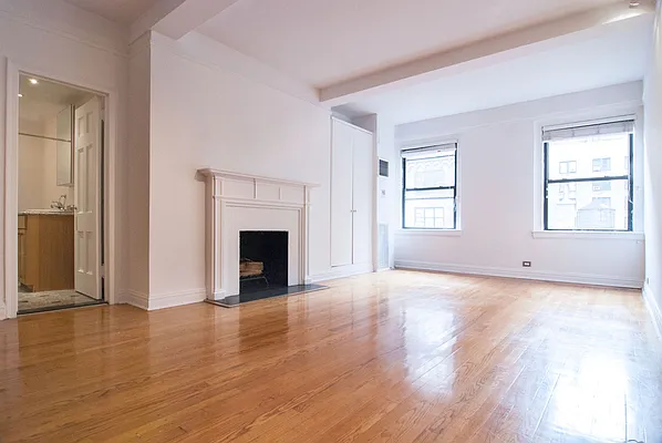 Rented by WAM Partners - William Moses Co. | media 115