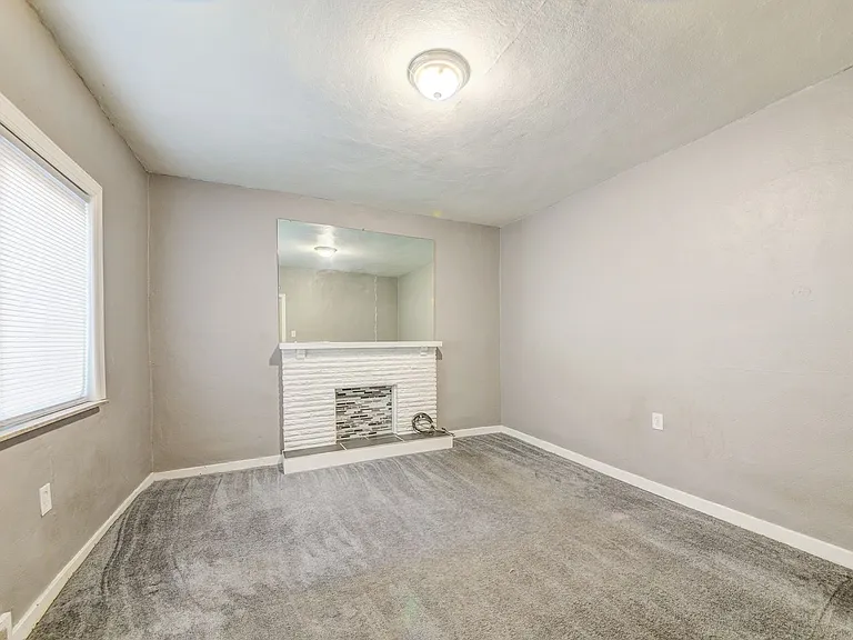 311 Boggs Ave — Photo 16