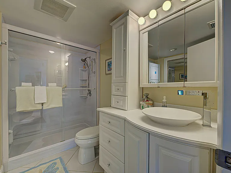 800 Benjamin Franklin Dr #202 — Photo 17