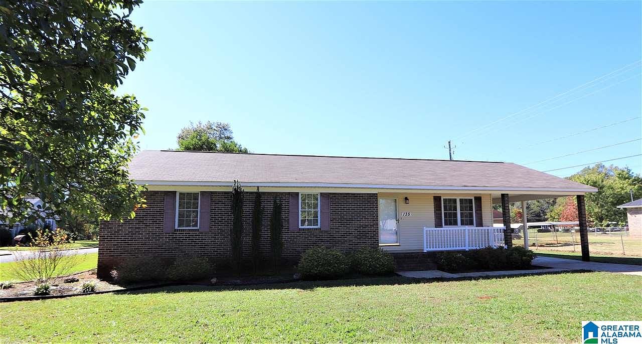 135 Farwell St, Talladega, AL 35160 Zillow