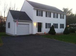 6 Long Pond Rd, Tyngsboro, MA 01879