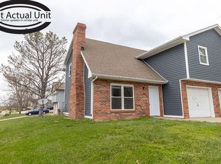 1913 Greenleaves Ct, Columbia, MO 65201