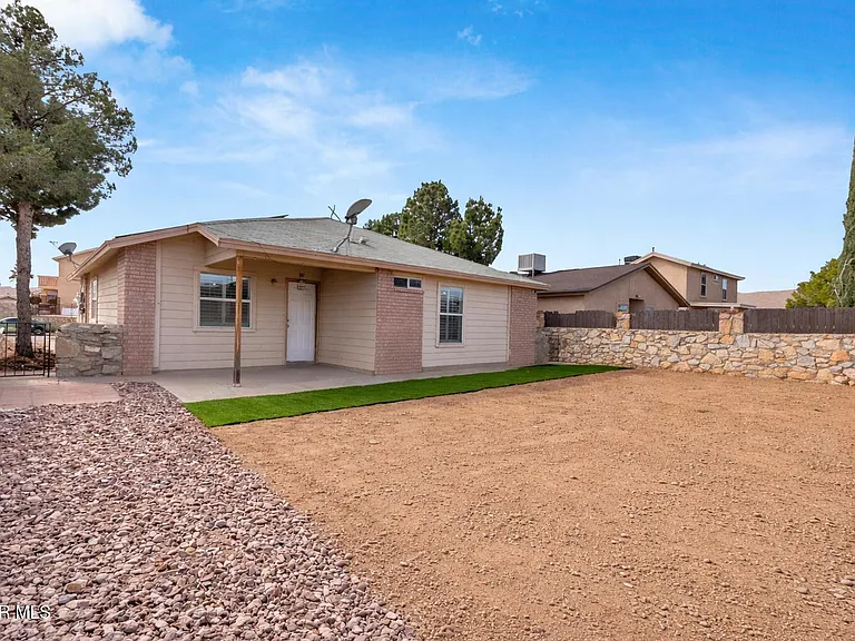 3092 Tierra Bowles Dr — Photo 34
