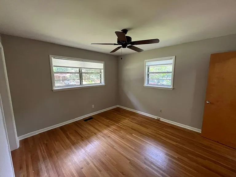 10 Talmage Dr — Photo 36