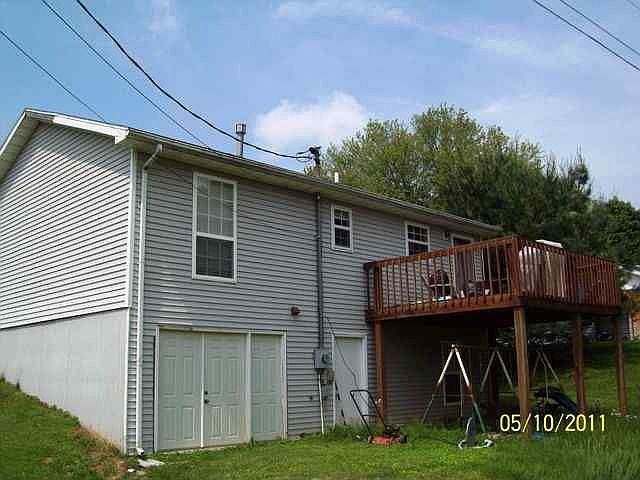 2nd image of 110 Sadona Dr