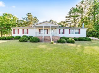 6745 Columbia Rd, Saint Matthews, SC 29135