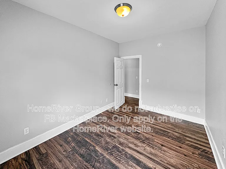 4315 13th Ave — Photo 8