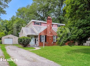 9005 E 68th Ter, Raytown, MO 64133