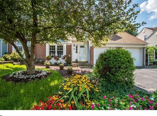 19 Green Meadow Ct, Newark, DE 19711