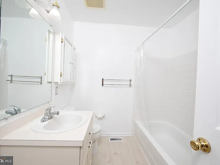 5025 Rebecca Fell Dr — Photo 14