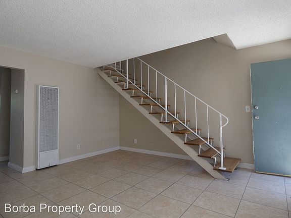 4th image of 5224 Pacific Ave #5224