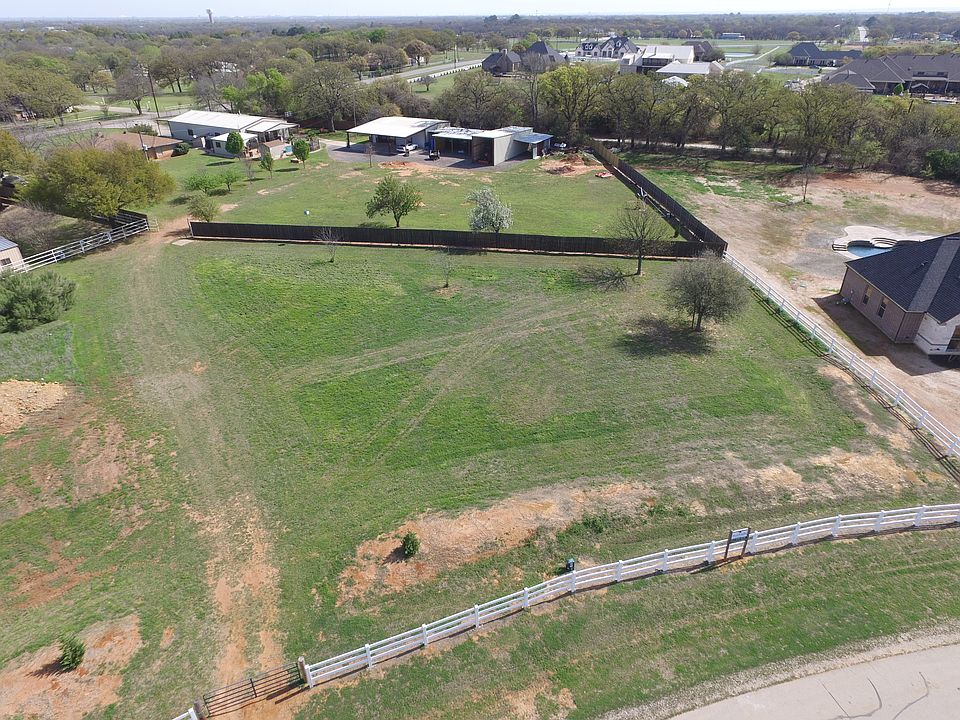 2nd image of 10321 Hackamore Cir