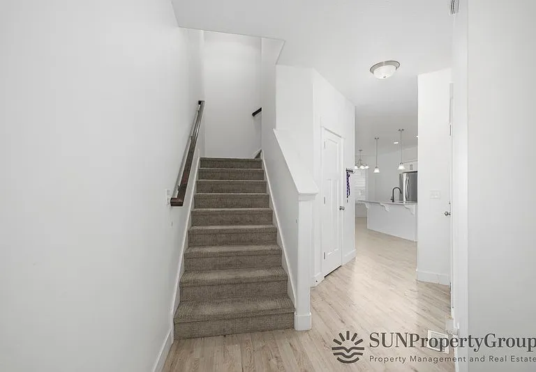 288 W 730 N — Photo 11