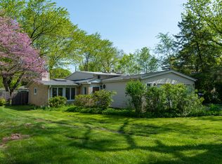 3530 Tamarind Dr, Northbrook, IL