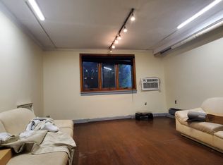 37 Cass Pl #2, Brooklyn, NY 11235