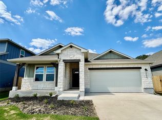 200 Coopers Hawk Crst, Cedar Creek, TX 78612