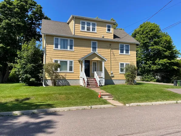 5 Windsor St, Charlottetown, PE C1A 3R2
