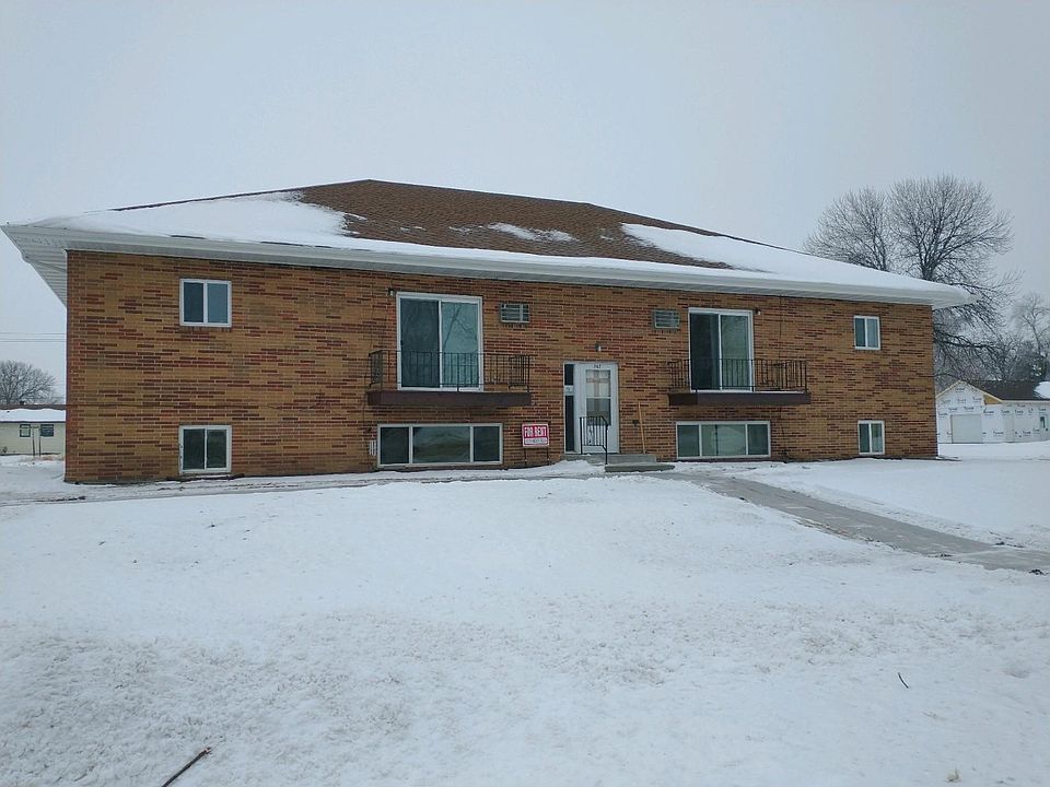 1st image of 707 2nd Ave NW