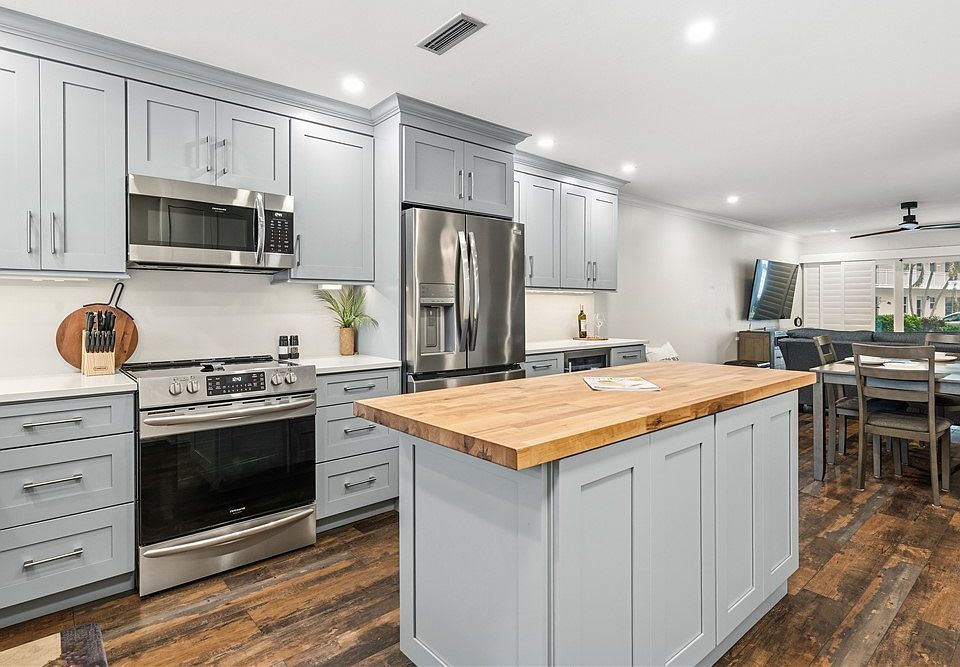 1st image of 2800 Indian River Blvd #4Q