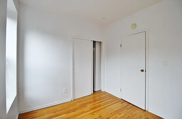 Rented by Julianna Realty Corp | media 5