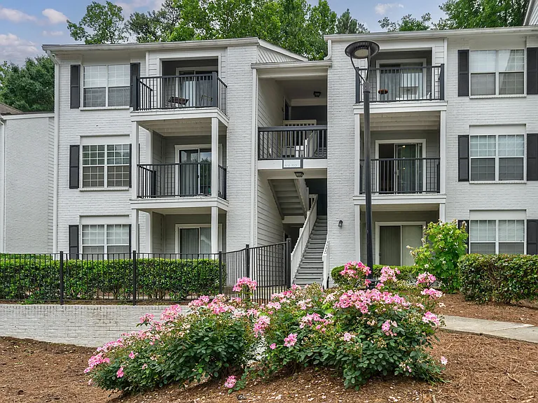 Castlegate Collier Hills — Photo 18