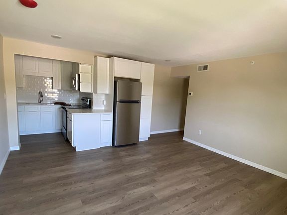5th image of 1305 Franklin St #202