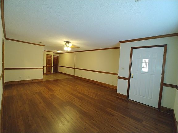 2nd image of 107A Henrietta Ct