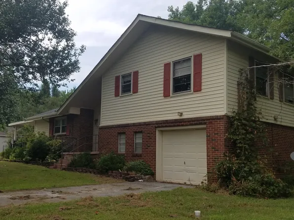 967 Ford Chapel Rd, Harvest, AL 35749