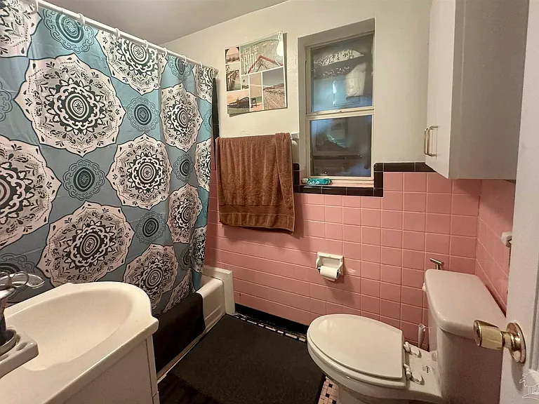 6774 Harvell St — Photo 15