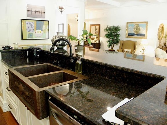 Farm sink in kitchen