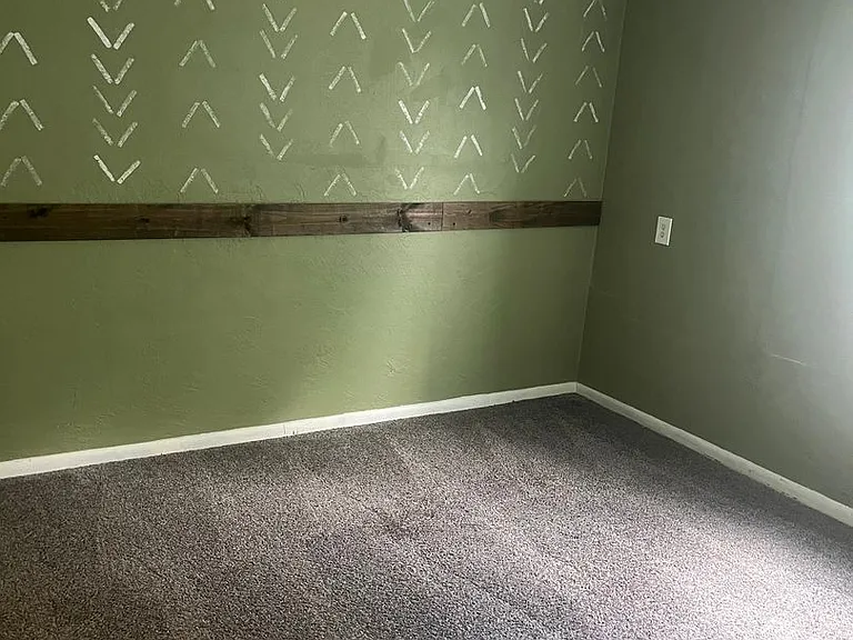 595 N San Pedro St — Photo 16