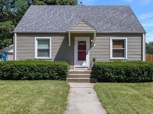 5627 40th Ave, Kenosha, WI 53144