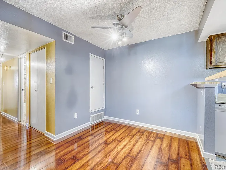 4400 S Quebec St #204 — Photo 4