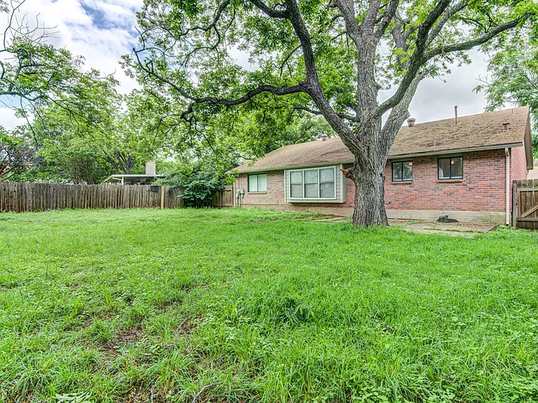 12111 Missel Thrush Ct — Photo 23