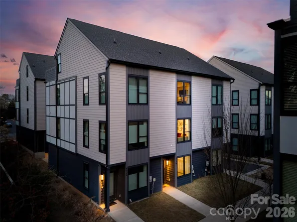 4520 Radler Ct, Charlotte, NC 28217