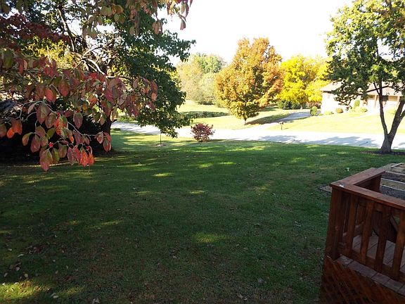 5th image of 1201 S Dogwood Dr