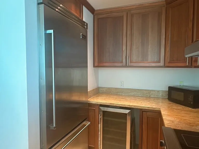 1199 Bishop St #16B — Photo 35